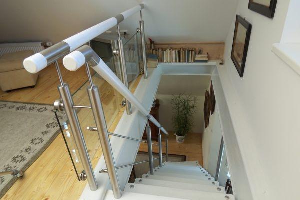 traversentreppen-00348C5A1DB-F68A-2502-49BB-E5FDD218CF1A.jpg